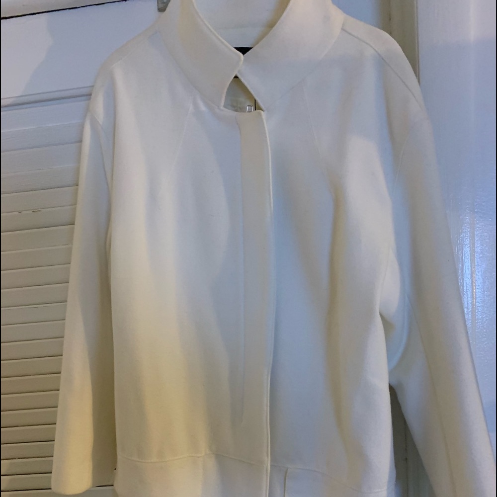 Coat - Picture 2 of 5